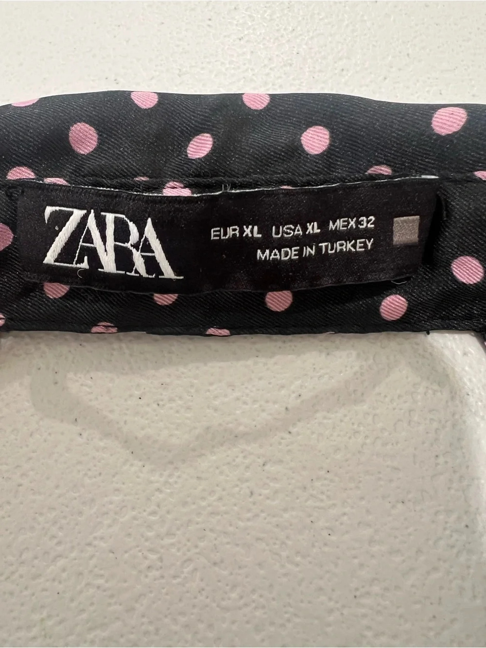 Zara classic button